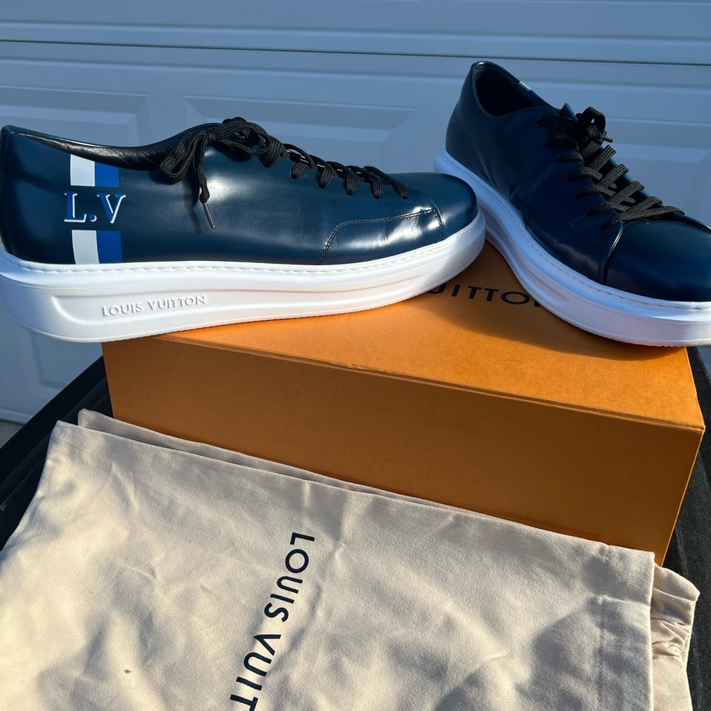- Louis Vuitton Beverly Hills Blue Leather Sneaker